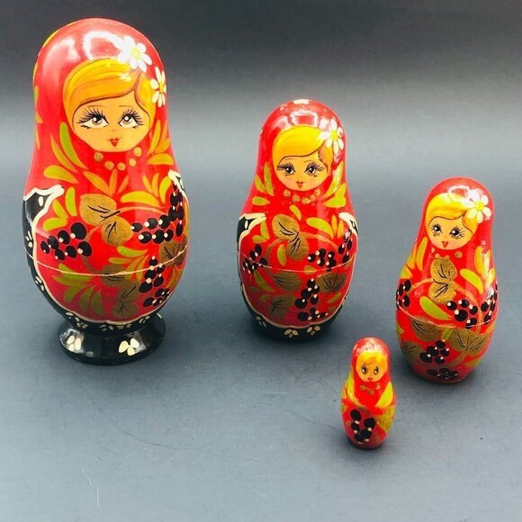 Vintage Russian Nesting Doll 4 in 1 Handmade USSR Folk Art Blonde Matryoshka - Picture 1 of 11